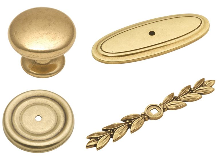 Narrowing Down Cabinet Hardware Selections