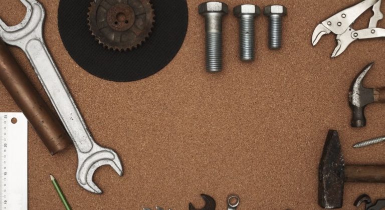 Hexagon nuts installing tools