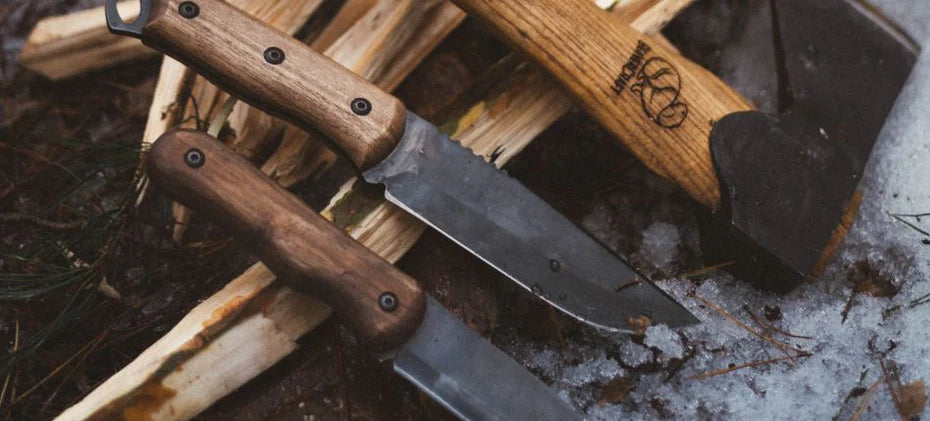 bushcraft knives